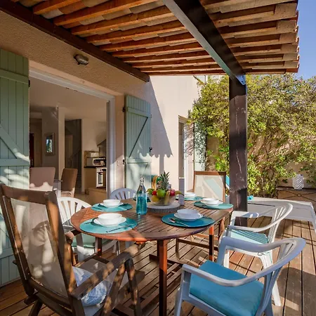 Le Laurier By Interhome بيت للعطل